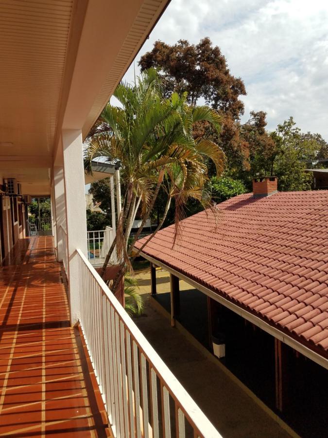Hotel Aatrac Iguazu Пуэрто-Игуасу Экстерьер фото